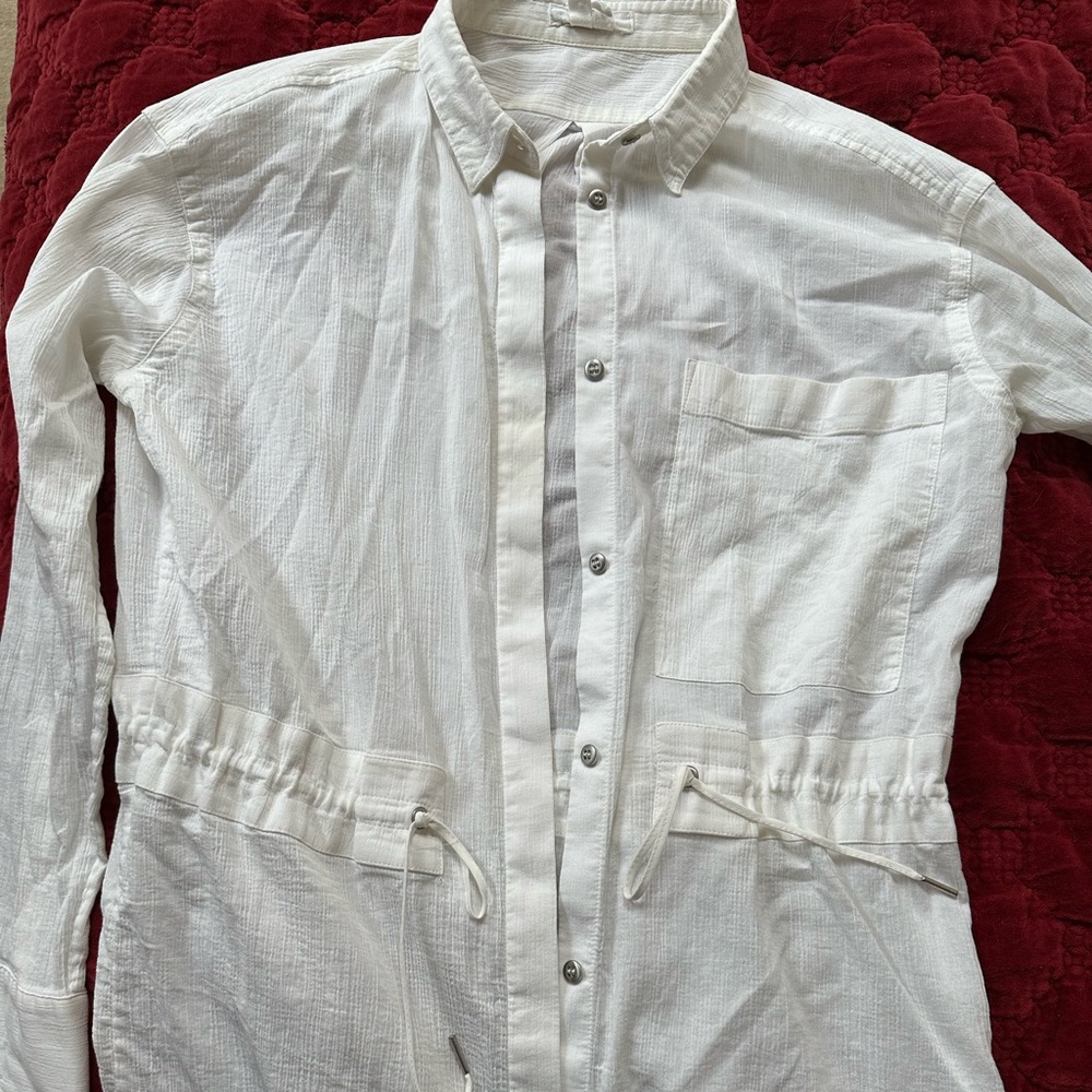 Woman’s White Casual Shirt